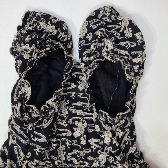 Max Studio Short Sleeve Peasant Top Ruffle Hem, Size Medium - Picture 8 of 13